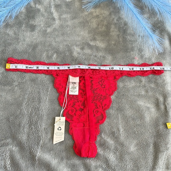 String me a thong - Siren Red - SZ XL - NWT - Picture 6 of 8